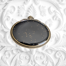 Broche Pandore ( Noir)